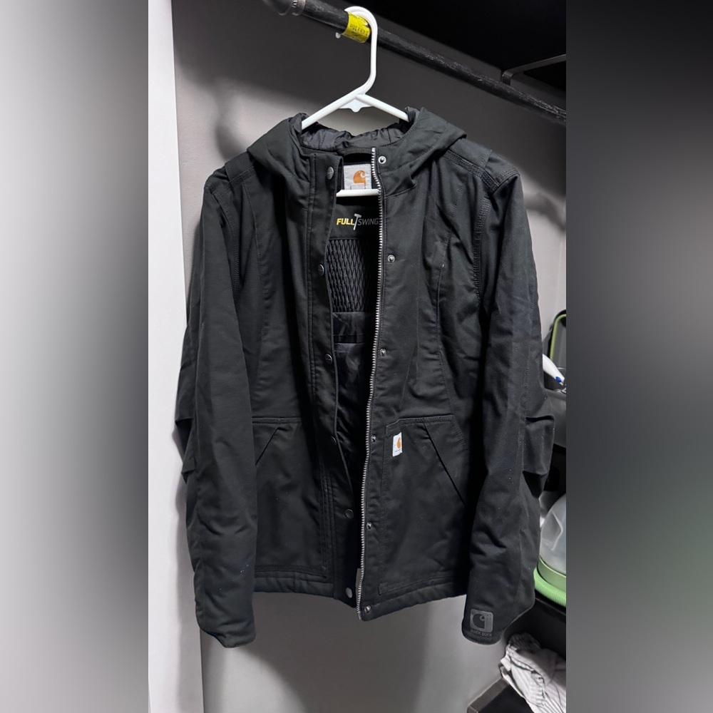 Women’s Carhartt full T swing jacket size medium. Black